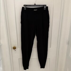 Pact Black Jogger Pants EUC